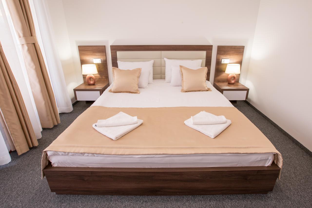 Hotel Sokoline Mandici Dış mekan fotoğraf